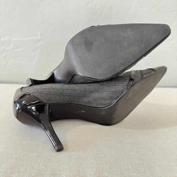 Adorable Brown Heels - Picture 6 of 6